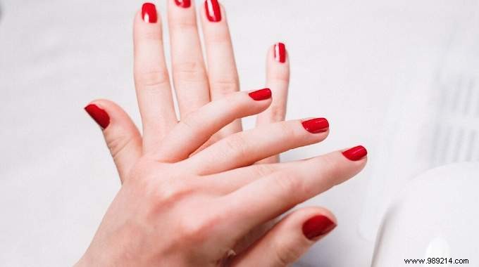 Strengthen Brittle Nails Naturally: My Proven Weekly Olive Oil and Lemon Treatment