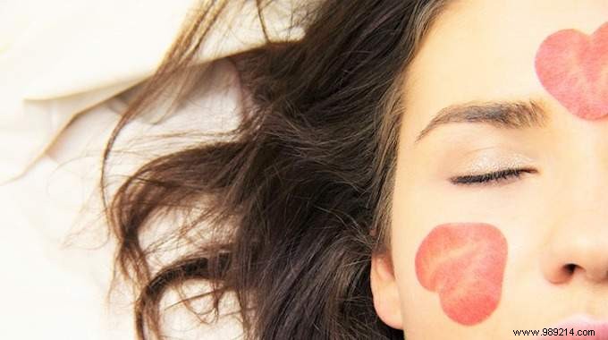 DIY Bi-Phase Cleansing Milk for Mature Skin: Nourishing Homemade Recipe