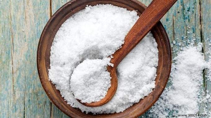Why I Stopped Buying Refined White Salt – The Healthier Choice of Unrefined Gray Salt