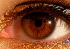 DIY Vibrant Colored Eyeliner in 5 Minutes: My Proven Homemade Recipe