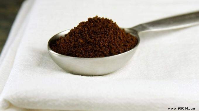 9 Proven Coffee Grounds Hacks to Save €158.98 a Year