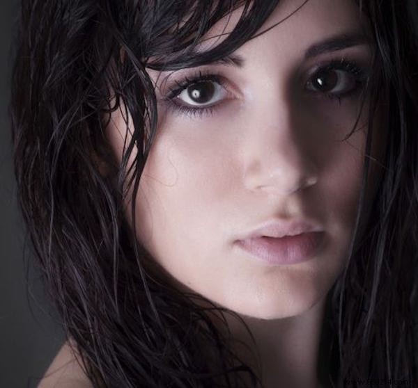 My Smart Travel Beauty Kit: 5 Essentials for Packing Light