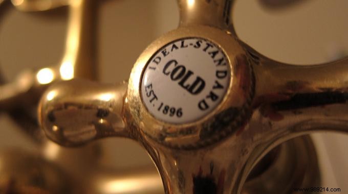 6 Proven Cold Water Therapy Tips for Everyday Ailments – The Kneipp Method