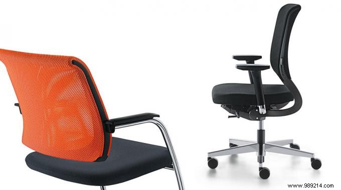 Prevent Back Pain from Desk Work: Master Proper Chair Adjustment