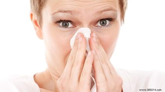 Out of Tissues This Winter? The Reusable Handkerchief Solution for Colds