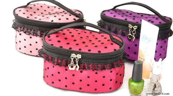 Genius Travel Hack: Organize Your Beauty Bag and Never Lose Accessories Again