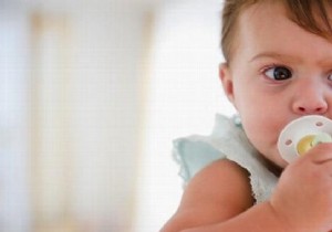 Smart Parent Hack: Keep Baby Pacifiers Clean and Tidy in Your Diaper Bag