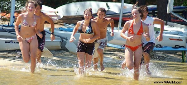 Swimming After Eating: Debunking Myths with Proven Safety Tips