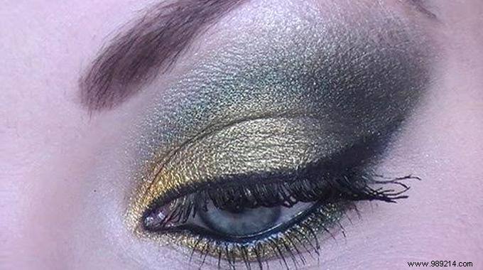 My Signature Party Makeup Tutorial: Wake Up Stunning and Holiday-Glam Ready