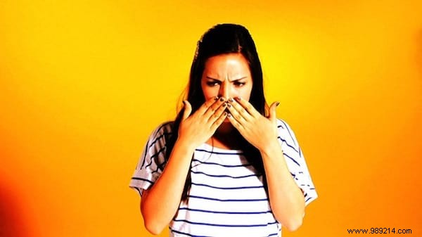 6 Proven Tricks to Banish Lingering Hand Odors from Garlic, Fish, and More