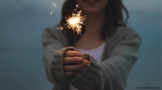 30 Subtle Daily Habits That Impress Everyone Around You Without Realizing It