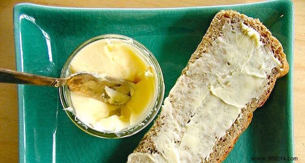 5 Science-Backed Health Benefits of Dietary Fats