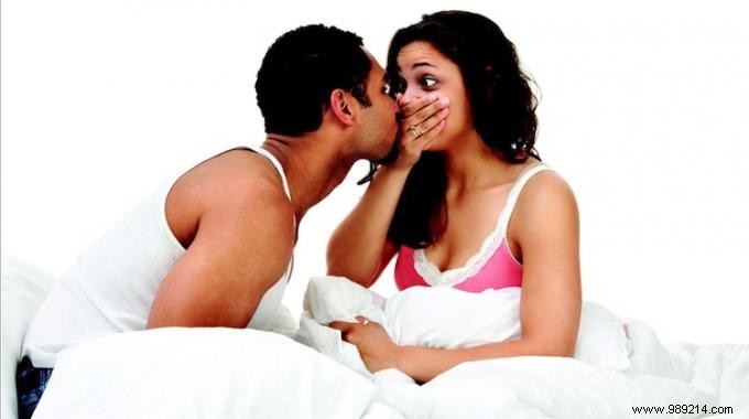 12 Natural Foods to Effectively Combat Bad Breath