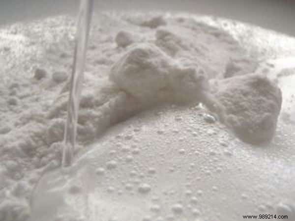 16 Time-Tested Natural Remedies for Sore Throat Relief