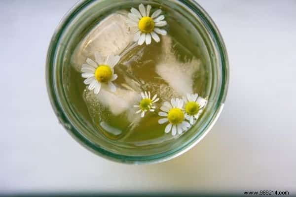 16 Time-Tested Natural Remedies for Sore Throat Relief