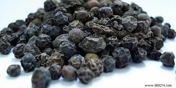 14 Proven Foods and Drinks to Boost Metabolism and Support Weight Loss