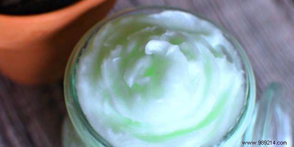 50 Versatile Coconut Oil Uses: Skincare, Health, and Household Hacks Backed by Tradition