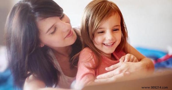 17 Heartfelt Signs You Have the Coolest Mom Ever – Straight from Experience