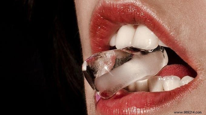 2 Beautician-Approved Tips for a Radiant Face This Winter