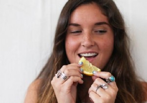 Unlock Natural Red Lips with Grandma s Simple Lemon Trick