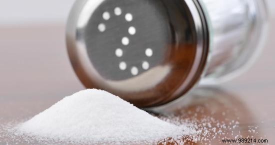 18 Foods Safe to Eat Past Their Expiration Date: Reduce Waste Safely