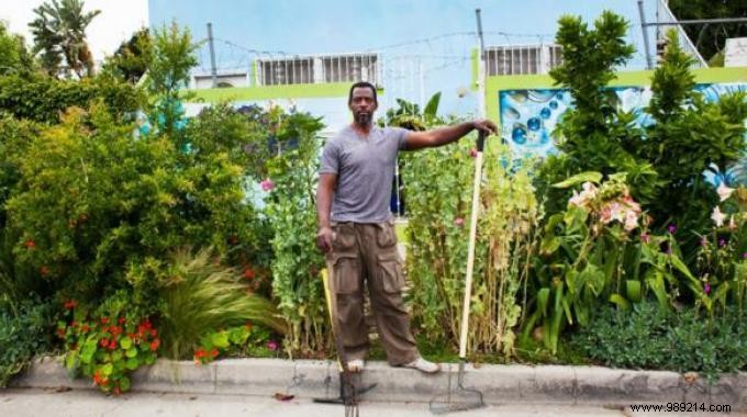 Ron Finley: The Gangster Gardener Illegally Planting Organic Veggies to Fight LA Food Deserts