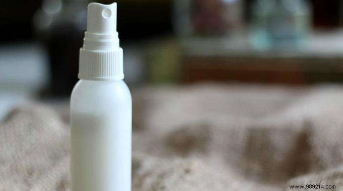 DIY Coconut Milk Leave-In Conditioner: Lightweight Hydration Your Hair Craves