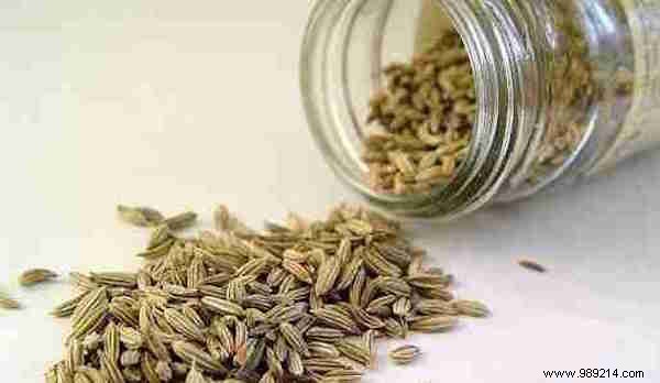 10 Proven Home Remedies to Stop Vomiting Naturally