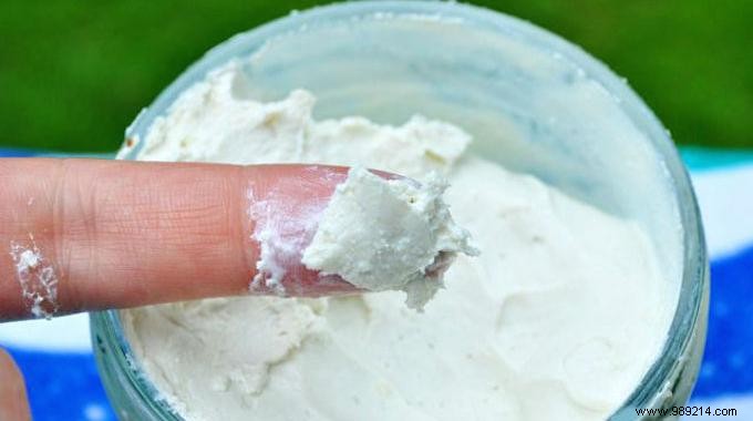 DIY 100% Natural Homemade Sunscreen: A Safe Recipe for Your Family