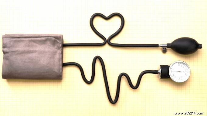 5 Superfoods Proven to Help Lower High Blood Pressure Naturally