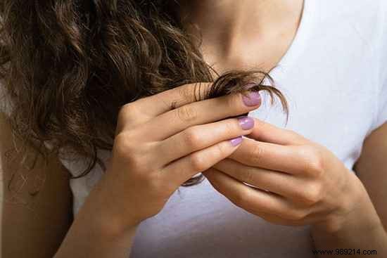 6 Proven Benefits of Castor Oil for Healthier Hair and Radiant Skin