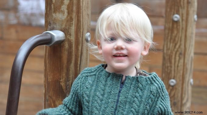 How to Choose Kindergarten Clothes That Build Independence