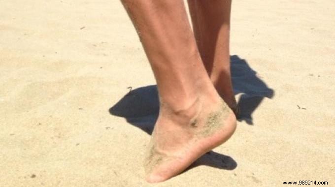 Smart Trick to Walk on Scorching Beach Sand Without Burning Your Feet