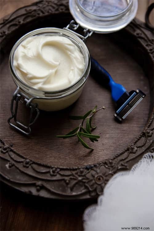 Easy Homemade Shaving Foam Recipe: Natural, Soothing Relief for Sensitive Skin