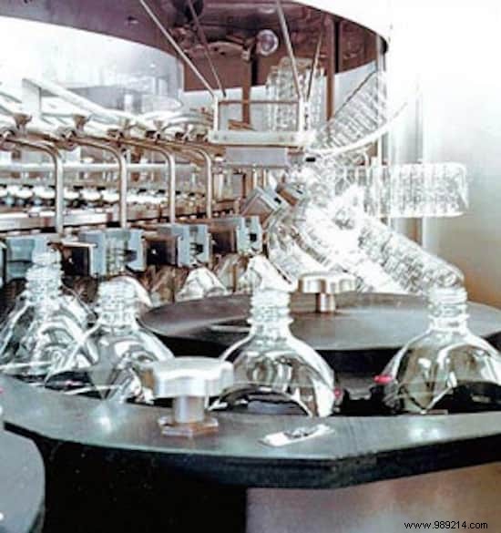 3 Misleading Food Industry Practices: Cellulose,  Fresh  Orange Juice, and Free-Range Eggs