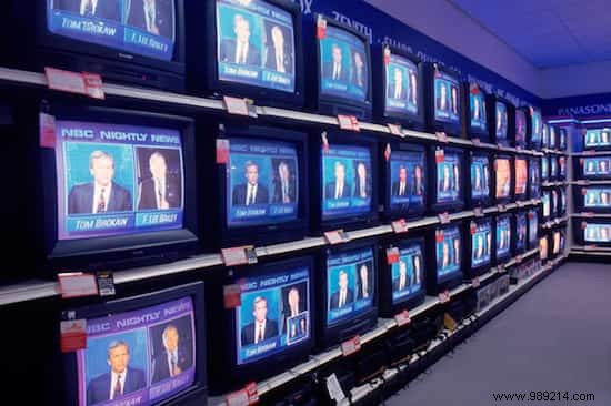 Why Quitting the News Boosts Your Health, Happiness, and Productivity