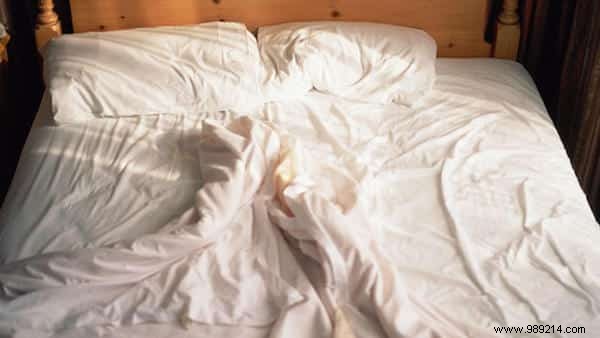Dust Mites in Your Bed: Why Leaving It Unmade Kills Them Naturally and Protects Your Health