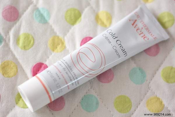 10 Cosmetics with Harmful Ingredients to Avoid: Insights from Que Choisir s Blacklist