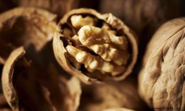 7 Science-Backed Health Benefits of Walnuts: What Research Reveals