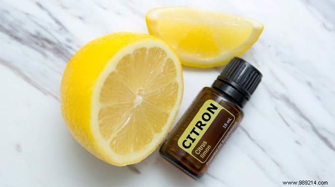 10 Proven Ways to Use Lemon Essential Oil for Sparkling Home Cleaning