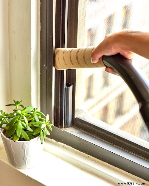 17 Timeless Grandma Hacks That Actually Work Wonders