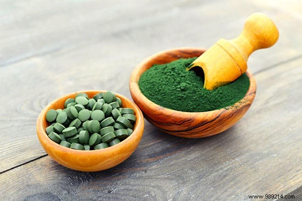 10 Scientifically Proven Health Benefits of Spirulina