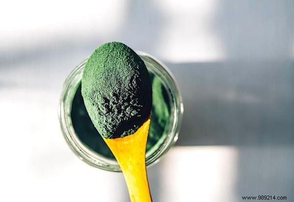 10 Scientifically Proven Health Benefits of Spirulina