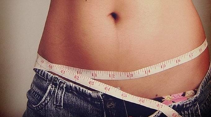 5 Proven Yoga Poses to Melt Stubborn Belly Fat Naturally