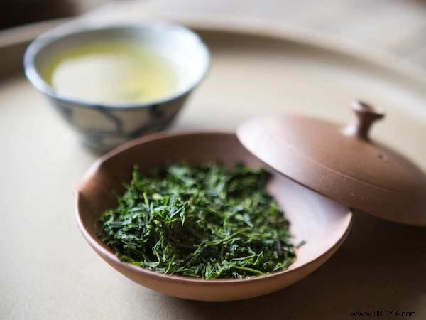 15 Science-Backed Teas and Infusions for Better Health