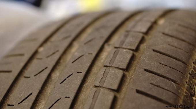 Eco-Driving Tip: Avoid Overinflating Tires to Maximize Savings and Longevity