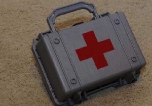 How to Build Your Own Travel First Aid Kit and Save Over €20