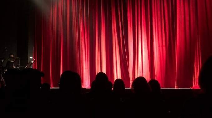 Free Comédie-Française Tickets for Under-28s: A Theater Lover s Guide