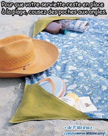 Genius Beach Hack: Secure Your Towel Against Wind with Corner Pockets