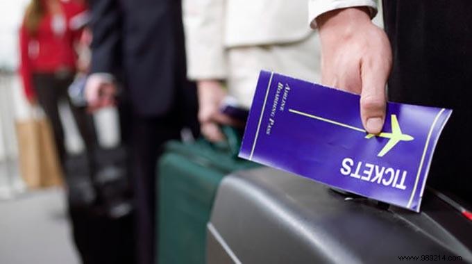 Best Time to Book Flights: Proven Tips from Travel Experts to Save Up to 40%